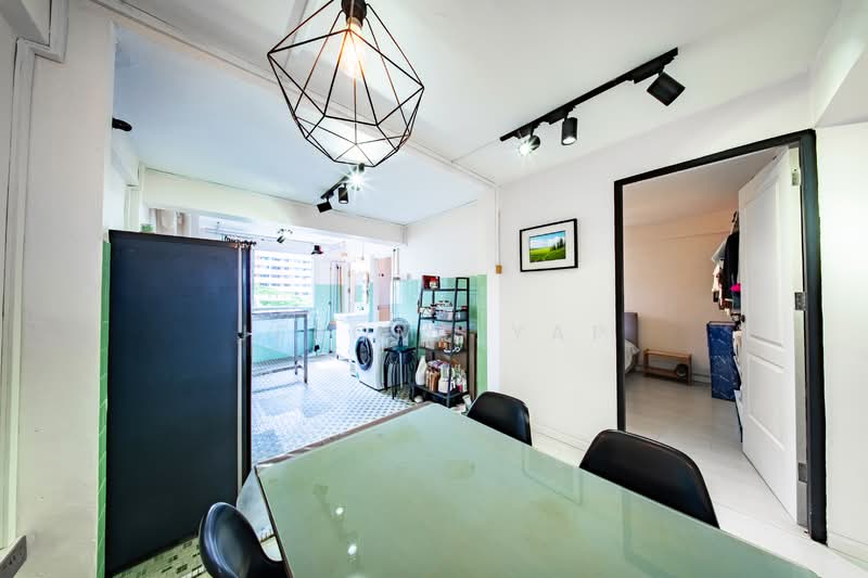 2 Saint George's Road HDB Flat For Sale at S$ 408,000 | PropertyGuru Singapore - Interior