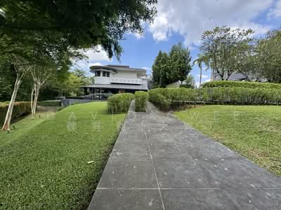 For Sale - ⭐️80m Frontage Original GCB Suits Sub Divide 2 GCB Call Davidgwee 81394988 Now!