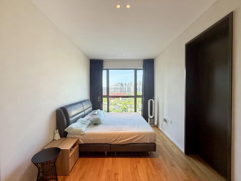 Clavon Condominium For Sale at S$ 3,500,000 | PropertyGuru Singapore - Bedroom