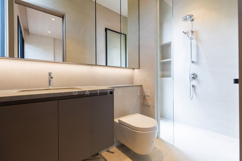 Freehold Semi-D, D11, Walk to MRT, Within 1km Raffles Girls’, Hillcrest Road, Newton / Novena, 5 Bedrooms, 6,764 sqft, Semi-Detached House For Sale, by Gates Lee, 500086531 - Bathroom - PropertyGuru.com.sg