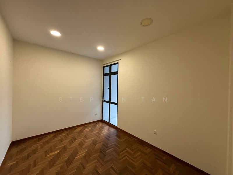 Charlton/ Kovan Walk-up Apartment For Sale at S$ 1,500,003 | PropertyGuru Singapore - Interior