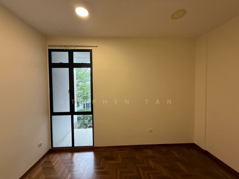 Charlton/ Kovan Walk-up Apartment For Sale at S$ 1,500,003 | PropertyGuru Singapore - Interior