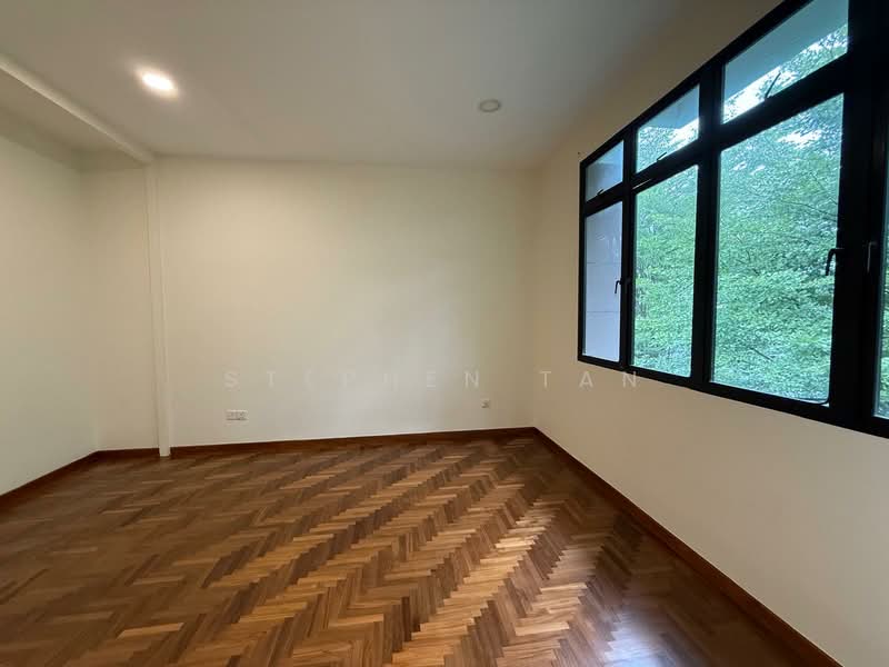 Charlton/ Kovan Walk-up Apartment For Sale at S$ 1,500,003 | PropertyGuru Singapore - Interior