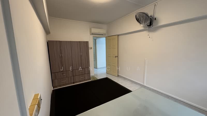 106 Bukit Batok Central, 106 Bukit Batok Central, 3 Bedrooms, 1,119 sqft, HDB Flat For Rent, by Jean Chua, 500086548 - Bedroom - PropertyGuru.com.sg