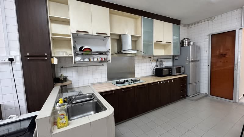 106 Bukit Batok Central, 106 Bukit Batok Central, 3 Bedrooms, 1,119 sqft, HDB Flat For Rent, by Jean Chua, 500086548 - Kitchen - PropertyGuru.com.sg