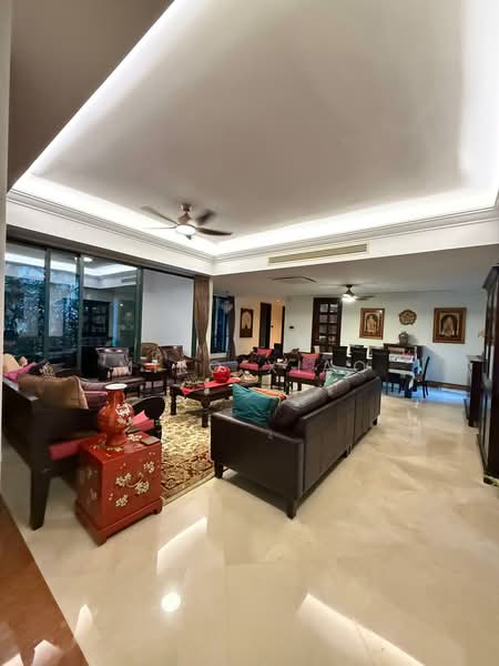 Pebble Bay Condominium For Sale at S$ 4,980,000 | PropertyGuru Singapore - Living Room