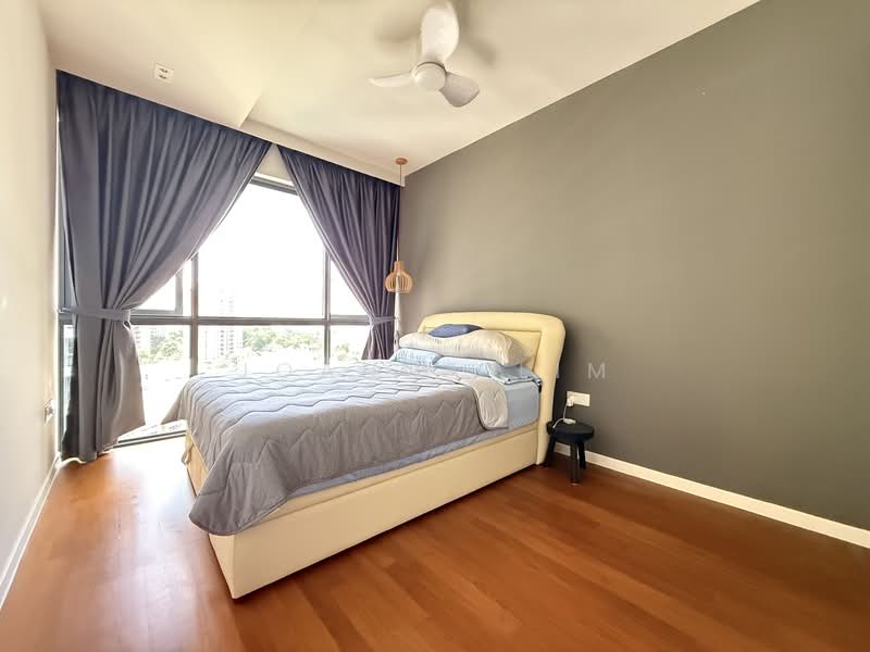Boathouse Residences Condominium For Sale at S$ 1,580,000 | PropertyGuru Singapore - Master Bedroom