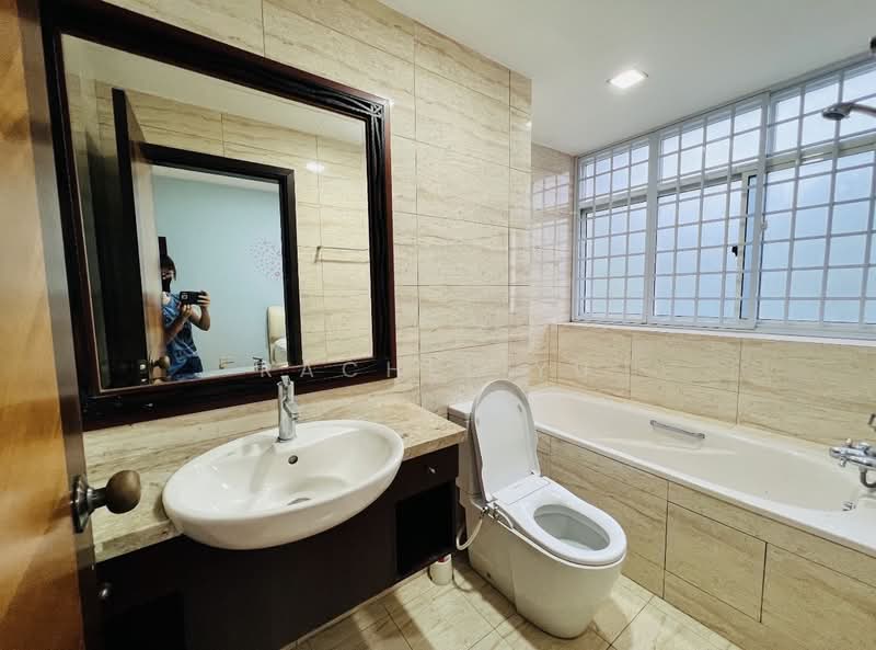 Casablanca, 23 Rosewood Drive, 3 Bedrooms, 1,195 sqft, Condominium For Rent, by Rachel Yu, 500086583 - Bathroom - PropertyGuru.com.sg