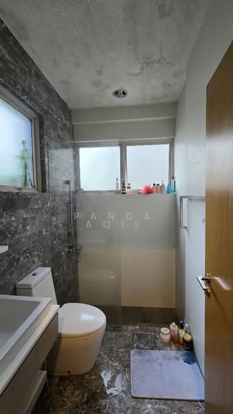 The Greenwich, 1 Seletar Road, Room Rental, 100 sqft, Condominium For Rent, by Panda Aqil, 500086590 - Bathroom - PropertyGuru.com.sg