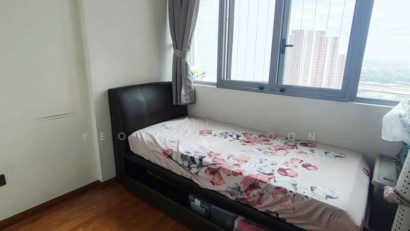 Bishan Loft Condominium For Sale at S$ 2,500,000 | PropertyGuru Singapore - Bedroom