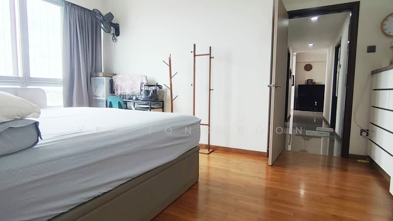 Bishan Loft Condominium For Sale at S$ 2,500,000 | PropertyGuru Singapore - Bedroom