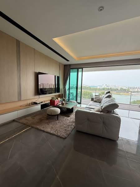 Waterfront Waves, 766 Bedok Reservoir Road, 4 Bedrooms, 1,572 sqft, Condominium For Rent, by Hong Meiyu, 500086602 - PropertyGuru.com.sg