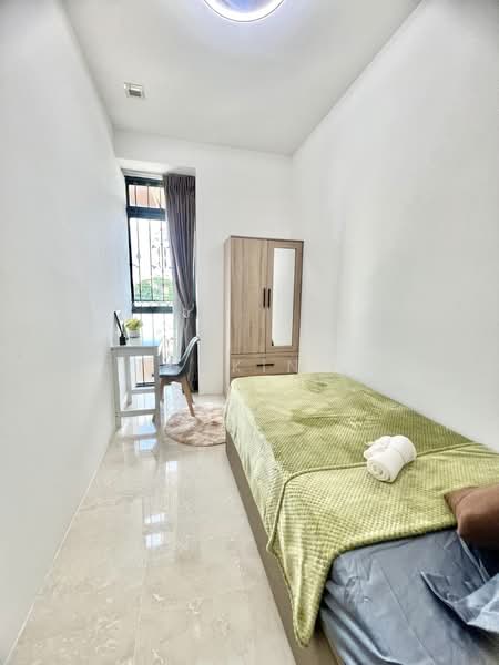 Thomson 800, 798 Thomson Road, Room Rental, 100 sqft, Condominium For Rent, by punkin, 500086604 - Bedroom - PropertyGuru.com.sg