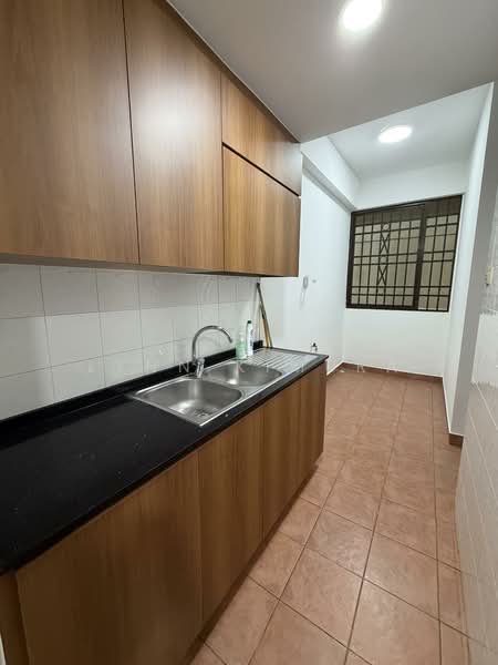 Seletaris, 503 Sembawang Road, 3 Bedrooms, 1,389 sqft, Condominium For Rent, by Lynn Kimura, 500086607 - Kitchen - PropertyGuru.com.sg