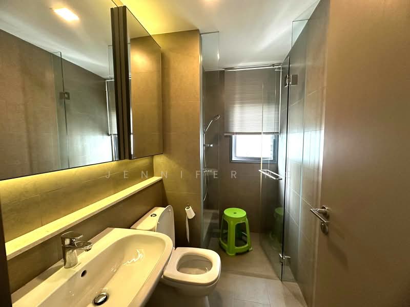 Riversails, 24 Upper Serangoon Crescent, 2 Bedrooms, 883 sqft, Condominium For Rent, by Jennifer Ng, 500086612 - Bathroom - PropertyGuru.com.sg