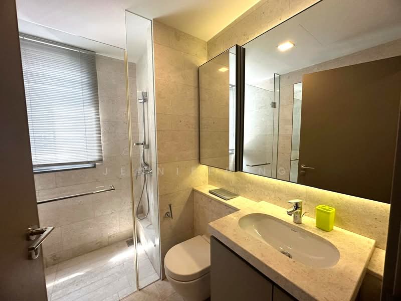 Riversails, 24 Upper Serangoon Crescent, 2 Bedrooms, 883 sqft, Condominium For Rent, by Jennifer Ng, 500086612 - Bathroom - PropertyGuru.com.sg