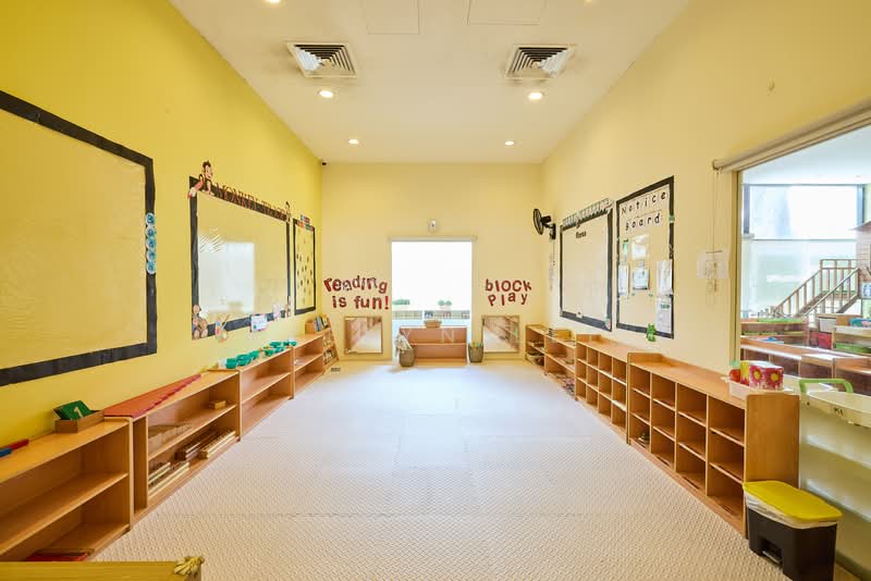 ❤️Cheap! Wide Frontage With High Footfall Near MRT, Tembeling Road / East Coast Road / Joo Chiat Road / Katong, 4,736 sqft, Shop / Shophouse For Sale, by Raelyn Lee, 500086617 - Interior - CommercialGuru.com.sg