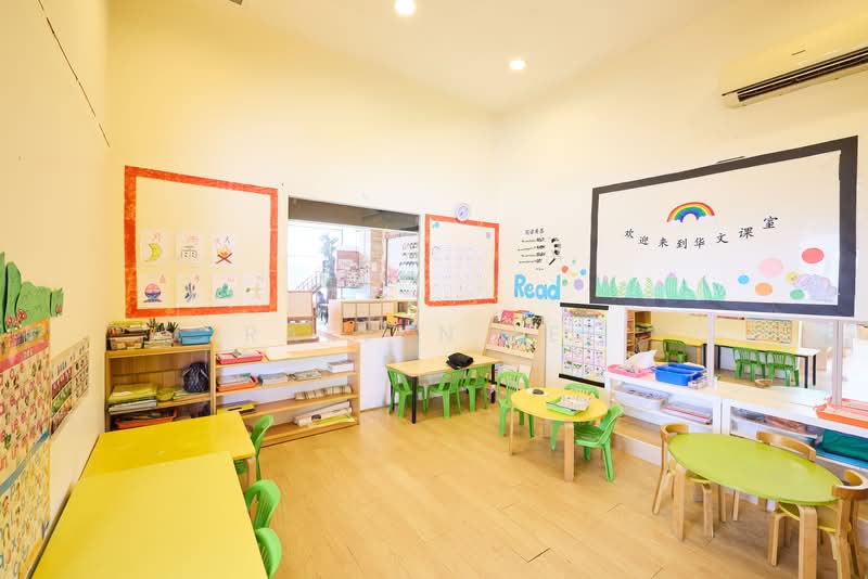 ❤️Cheap! Wide Frontage With High Footfall Near MRT, Tembeling Road / East Coast Road / Joo Chiat Road / Katong, 4,736 sqft, Shop / Shophouse For Sale, by Raelyn Lee, 500086617 - Interior - CommercialGuru.com.sg