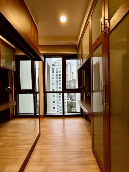 Ardmore Park Condominium For Sale at S$ 13,300,000 | PropertyGuru Singapore - 4th Room - Walk-In Wardrobe