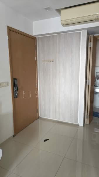 Westwood Residences EC Condominium For Sale at S$ 1,200,000 | PropertyGuru Singapore - Entrance