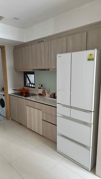 Westwood Residences EC Condominium For Sale at S$ 1,200,000 | PropertyGuru Singapore - Kitchen