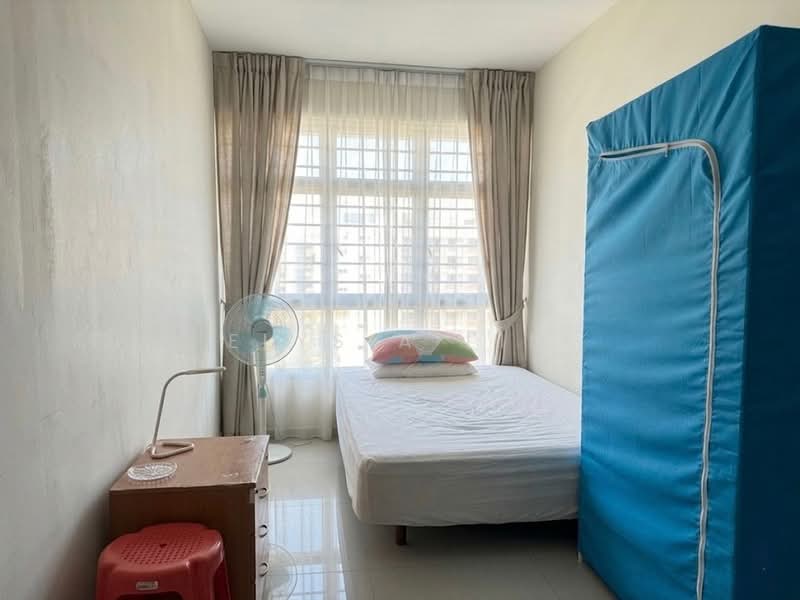 488D Choa Chu Kang Avenue 5 HDB Flat For Sale at S$ 788,000 | PropertyGuru Singapore - Bedroom
