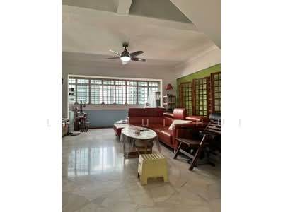 For Sale - 206 Clementi Avenue 6