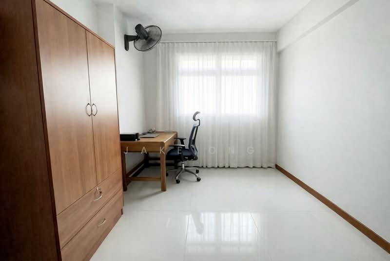 815B Choa Chu Kang Avenue 7 HDB Flat For Sale at S$ 555,000 | PropertyGuru Singapore - Study
