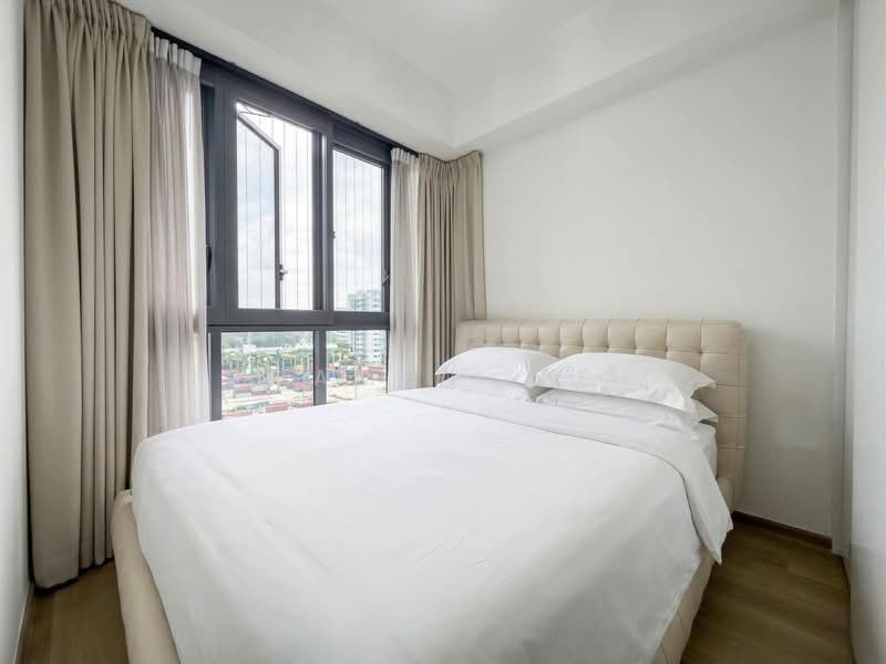 Parc Botannia Condominium For Sale at S$ 1,350,000 | PropertyGuru Singapore - Bedroom