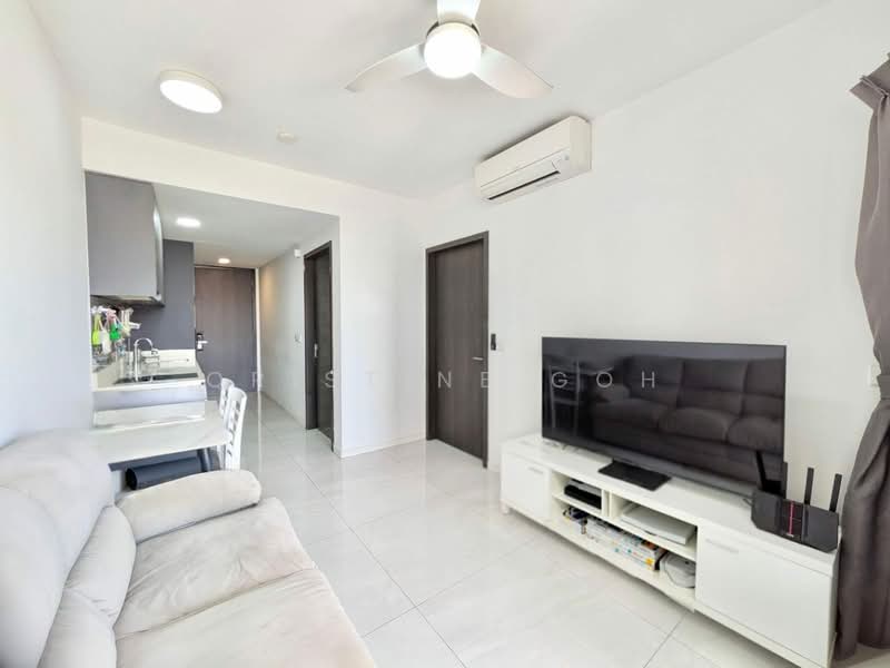 Riverfront Residences Condominium For Sale at S$ 799,999 | PropertyGuru Singapore - Living Room