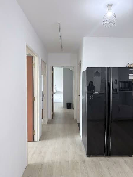 182B Woodlands Street 13, 182B Woodlands Street 13, Admiralty / Woodlands, 4 Bedrooms, 1,216 sqft, HDB Flat For Sale, by Elsa Yeo, 500086679 - Corridor - PropertyGuru.com.sg