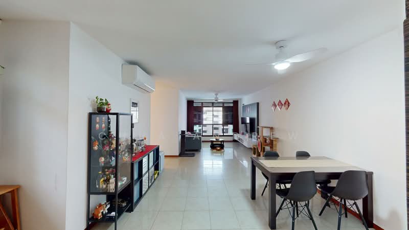 272B Jurong West Street 24, 272B Jurong West Street 24, 3 Bedrooms, 1,206 sqft, HDB Flat For Sale, by Chua Andrew, 500086681 - Living Room - PropertyGuru.com.sg