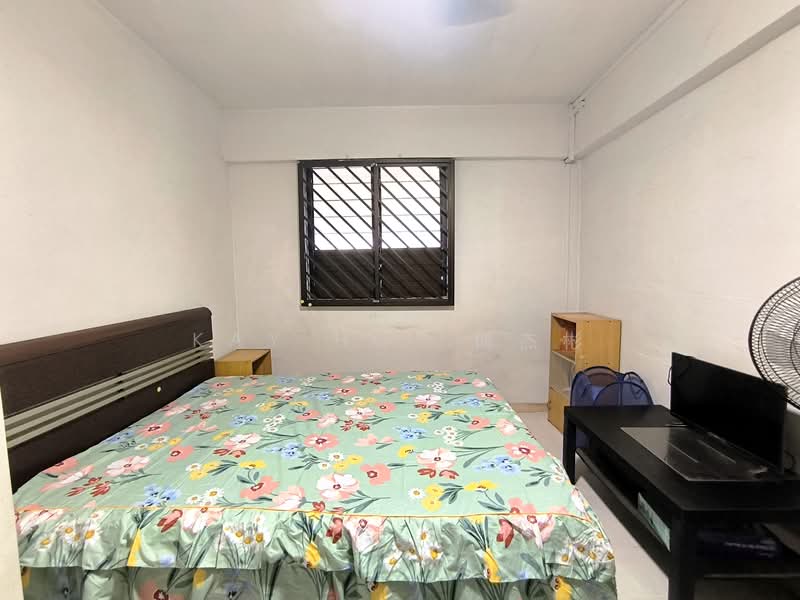 121 Yishun Street 11, 121 Yishun Street 11, Room Rental, 130 sqft, HDB Flat For Rent, by Kay HO 何杰彬, 500086682 - Bedroom - PropertyGuru.com.sg