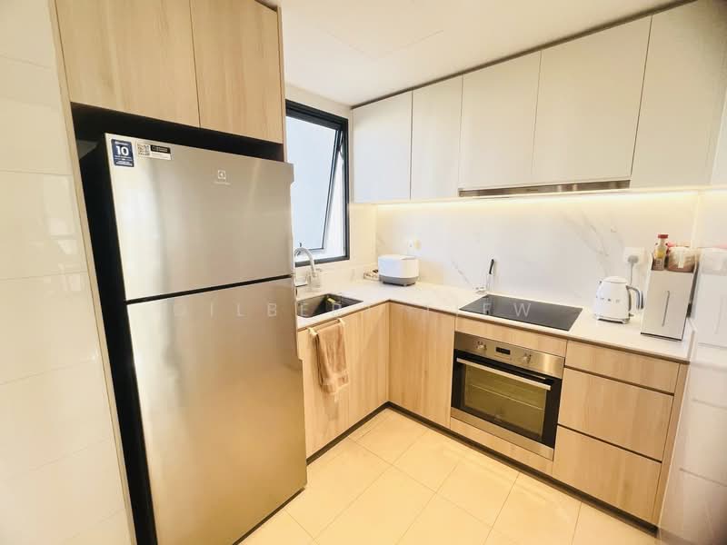 Riverfront Residences Condominium For Sale at S$ 2,780,000 | PropertyGuru Singapore - Kitchen