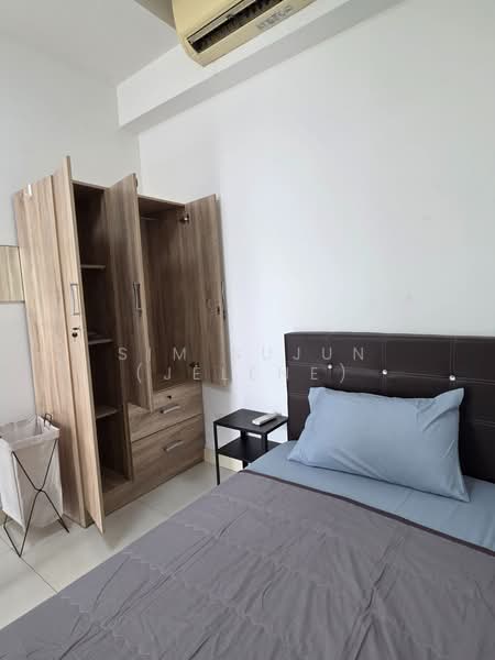 The Centris, 81 Jurong West Central 3, Room Rental, 100 sqft, Apartment For Rent, by Sim Sujun (Jelene), 500086688 - Bedroom - PropertyGuru.com.sg