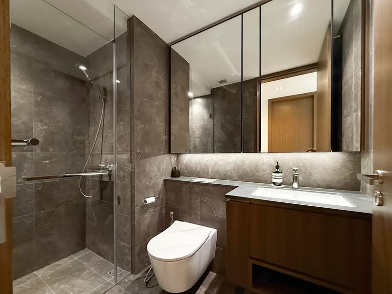 Kopar At Newton Condominium For Sale at S$ 1,795,000 | PropertyGuru Singapore - Bathroom