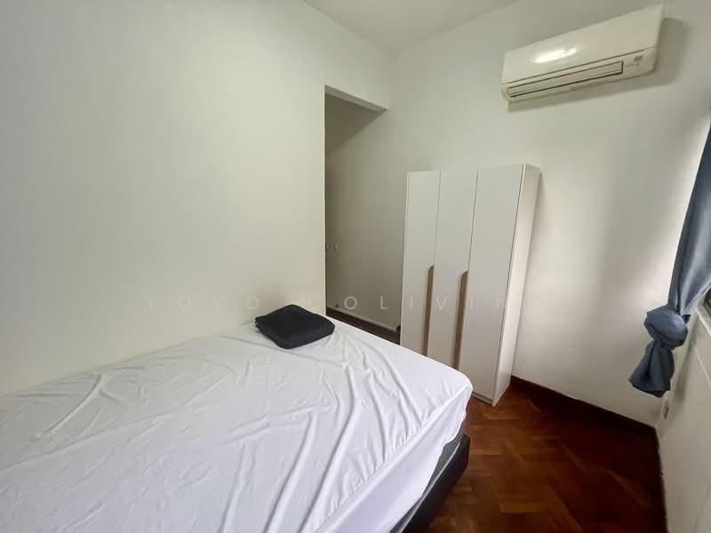 Woodsville Mansions, 12 Woodsville Close, Room Rental, 100 sqft, Apartment For Rent, by Kingston, 500086706 - Bedroom - PropertyGuru.com.sg