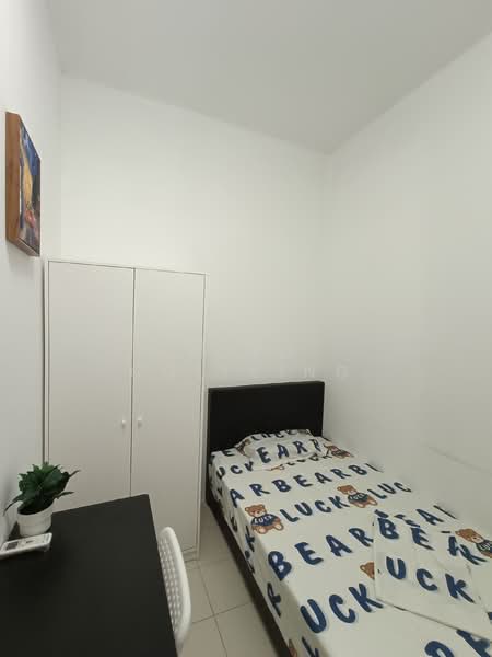 Woodsville Mansions, 12 Woodsville Close, Room Rental, 100 sqft, Apartment For Rent, by Kingston, 500086706 - Bedroom - PropertyGuru.com.sg