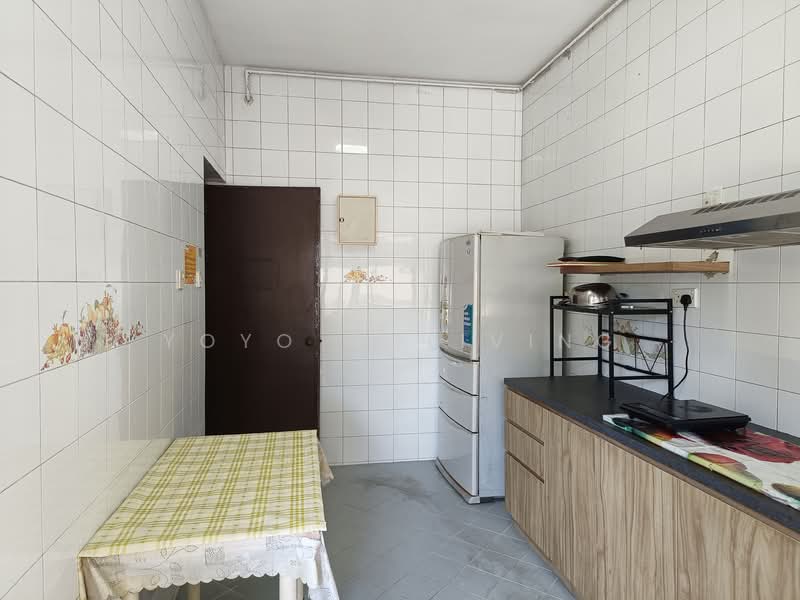 Woodsville Mansions, 12 Woodsville Close, Room Rental, 100 sqft, Apartment For Rent, by Kingston, 500086706 - Kitchen - PropertyGuru.com.sg