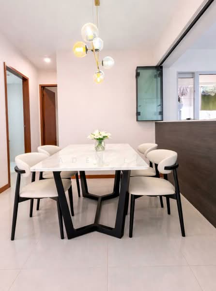 126B Canberra Street HDB Flat For Sale at S$ 880,000 | PropertyGuru Singapore - Dining Room