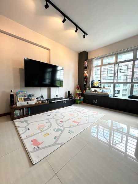 126B Canberra Street HDB Flat For Sale at S$ 880,000 | PropertyGuru Singapore - Living Room