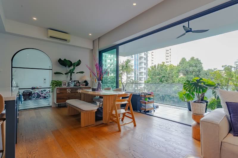 Duet Condominium For Sale at S$ 4,199,999 | PropertyGuru Singapore - Dining Room