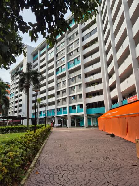 345 clementi Ave 5, 345 Clementi Avenue 5, 800 sqft, Shop / Shophouse For Rent, by Pauline Chong, 500086756 - Exterior - CommercialGuru.com.sg