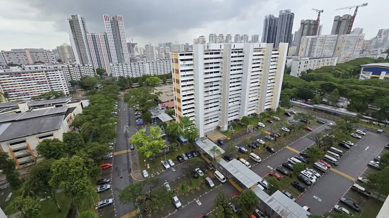 For Sale - 215 Lorong 8 Toa Payoh