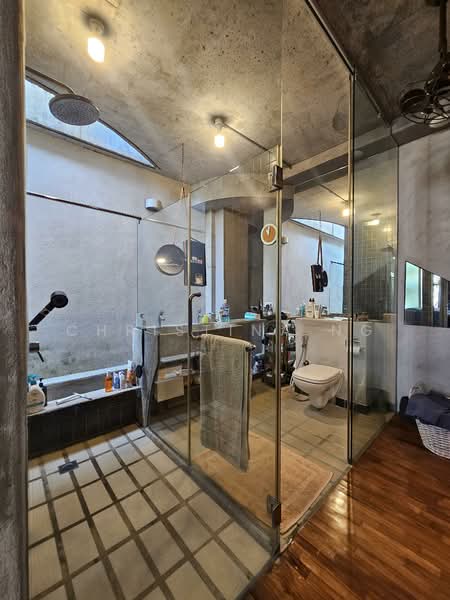 15 Jalan Tanjong, Jalan Tanjong, 4 Bedrooms, 6,000 sqft, Terraced House For Rent, by Christina Ng, 500086761 - Bathroom - PropertyGuru.com.sg