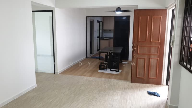 425 Woodlands Street 41, 425 Woodlands Street 41, Room Rental, 224 sqft, HDB Flat For Rent, by Wendy Chew, 500086780 - Living Room - PropertyGuru.com.sg
