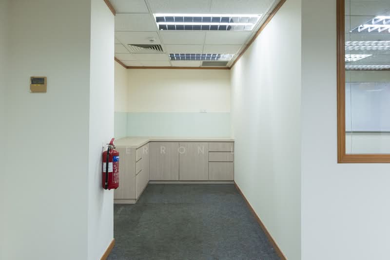 Braddell House, 1 Lorong 2 Toa Payoh, 3,695 sqft, Light Industrial (B1) For Rent, by Jerron Lim, 500086784 - Corridor - CommercialGuru.com.sg