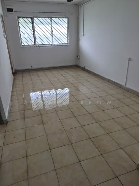 223 Pending Road, 223 Pending Road, 2 Bedrooms, 786 sqft, HDB Flat For Sale, by Albert Seow, 500086786 - Interior - PropertyGuru.com.sg