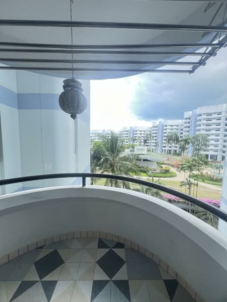 Mandarin Gardens, 5 Siglap Road, 2 Bedrooms, 829 sqft, Condominium For Rent, by Marvin Ong, 500086792 - Balcony - PropertyGuru.com.sg