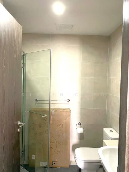 Parc Riviera, 101 West Coast Vale, 2 Bedrooms, 646 sqft, Condominium For Rent, by Steven Choo, 500086805 - Bathroom - PropertyGuru.com.sg